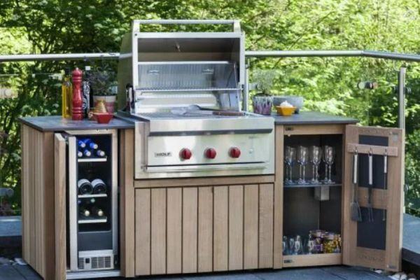 Mobile Outdoor Kitchen