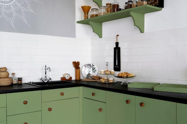 Green Kitchen Cabinets Ideas